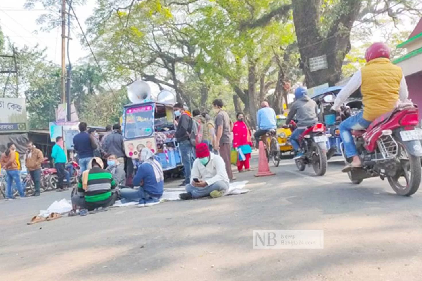 আন্দোলনে অচল পেট্রাপোল, ২ বন্দরে আটকা শত শত ট্রাক