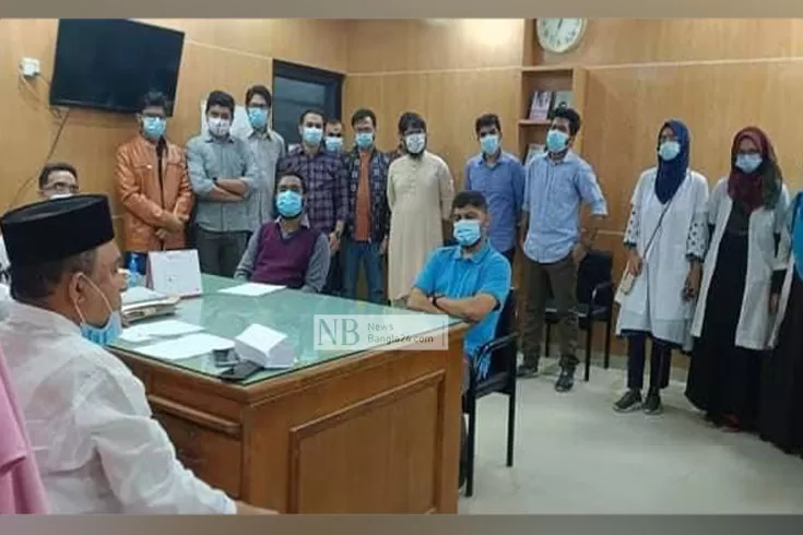 ২৮ ঘণ্টা পর কাজে ফিরলেন ইন্টার্ন চিকিৎসকরা