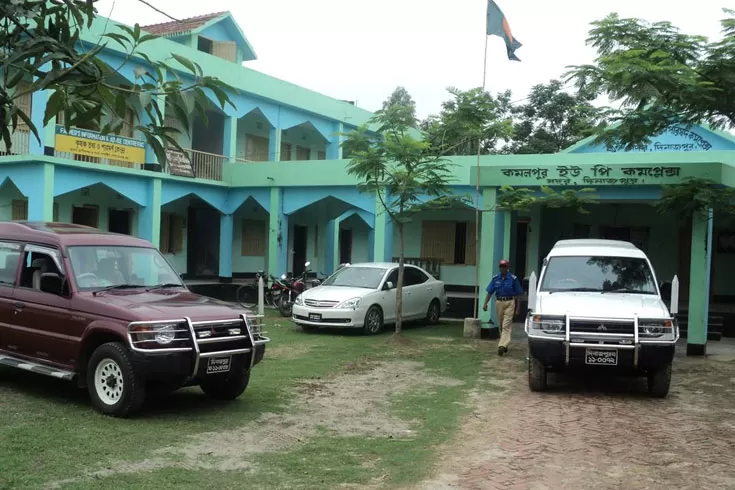 টাকা-নিয়ে-ভোটে-জিতিয়ে-দেয়ার-প্রস্তাব-রিটার্নিং-কর্মকর্তার