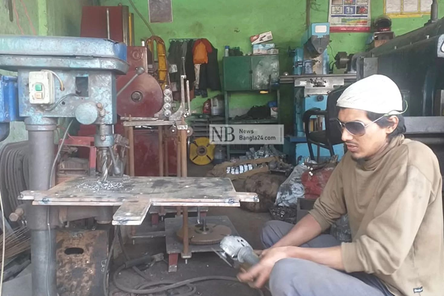 যন্ত্রাংশ তৈরি