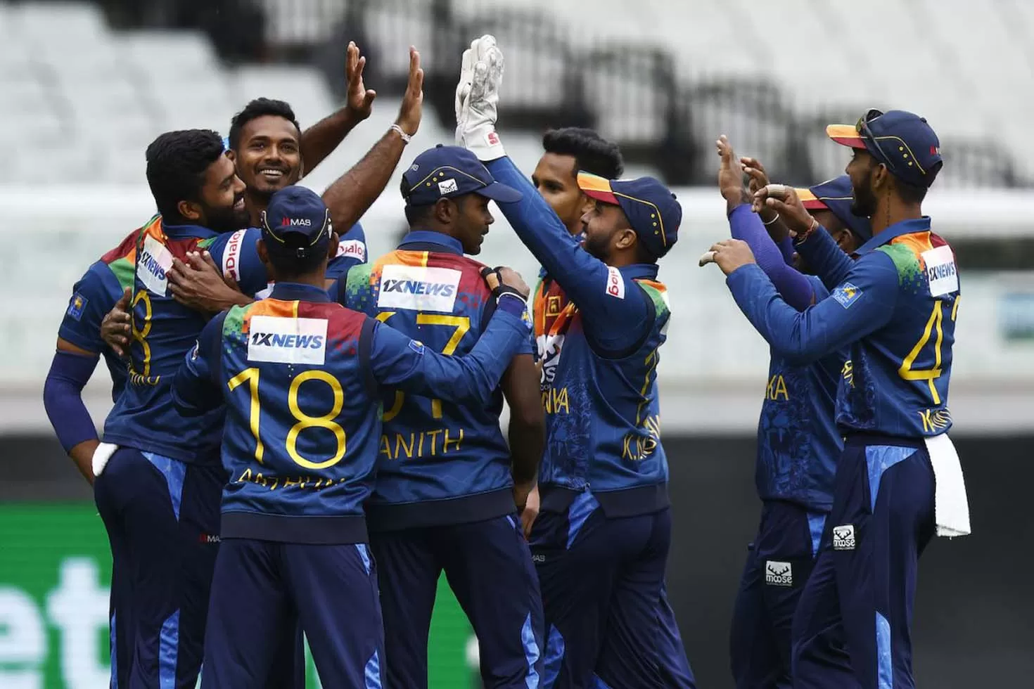 মেন্ডিসের-ব্যাটে-ক্লিন-সুইপ-এড়াল-শ্রীলঙ্কা