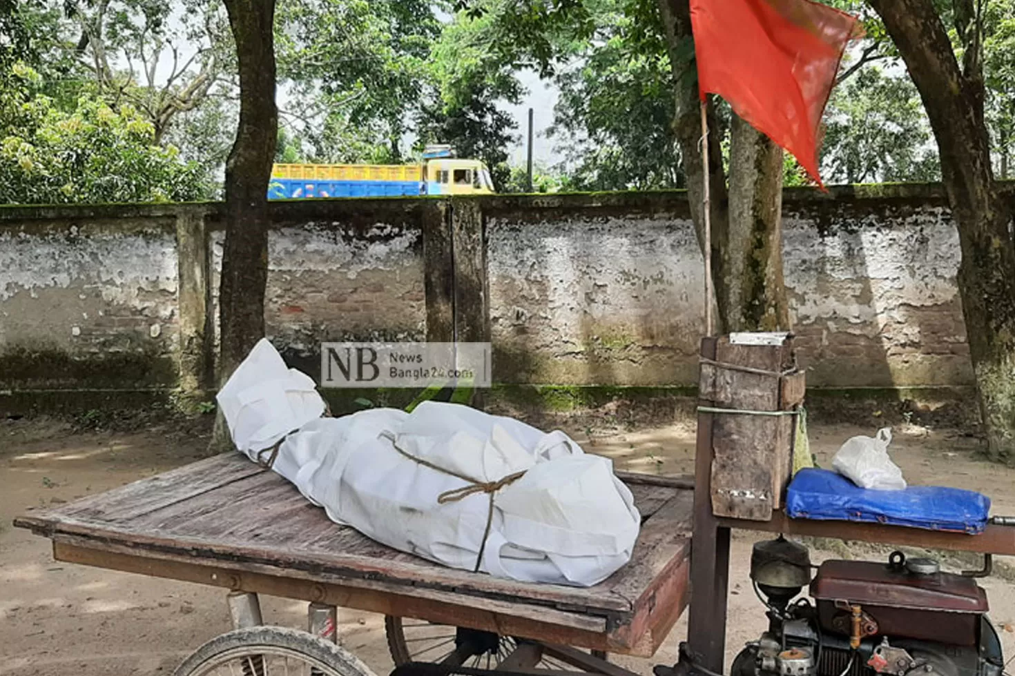কবরস্থানের-বটগাছে-নিখোঁজ-যুবকের-ঝুলন্ত-মরদেহ