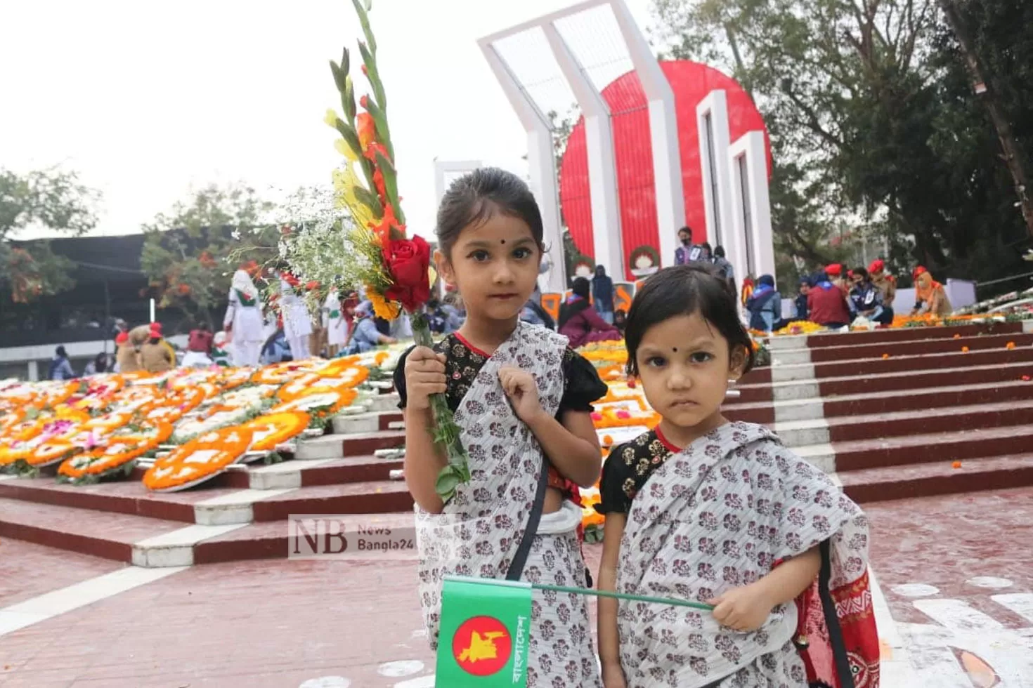 প্রভাতে শ্রদ্ধায় স্মরণ সালাম-বরকতদের