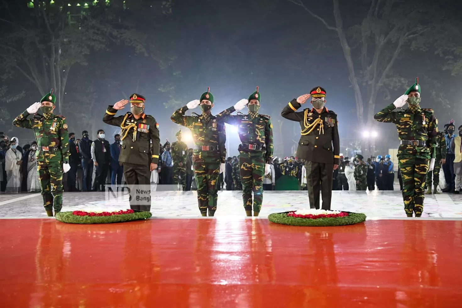 ভাষাশহীদদের প্রতি রাষ্ট্রপতি-প্রধানমন্ত্রীর শ্রদ্ধা 