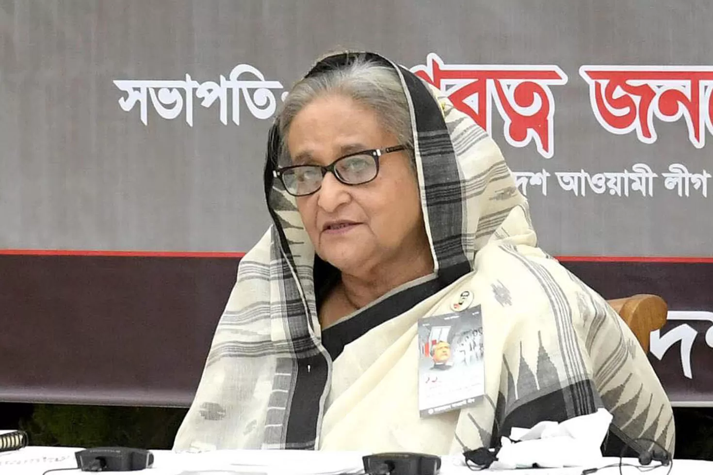 আত্মমর্যাদাহীন-একটি-শ্রেণি-উন্নয়ন-দেখতে-পায়-না-প্রধানমন্ত্রী