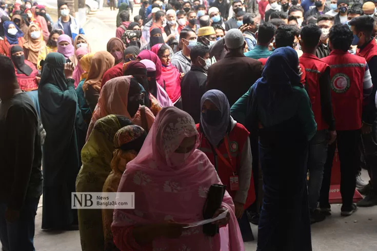 করোনার-তৃতীয়-ঢেউ-নিয়ন্ত্রণের-ইঙ্গিত-আরও-স্পষ্ট