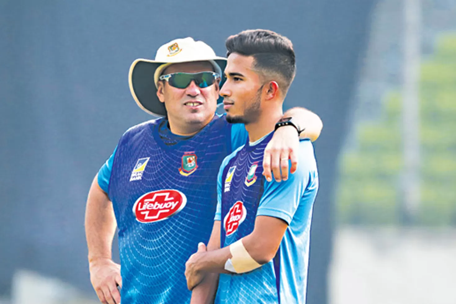 ৭ নম্বরেই আফিফকে চান ডমিঙ্গো