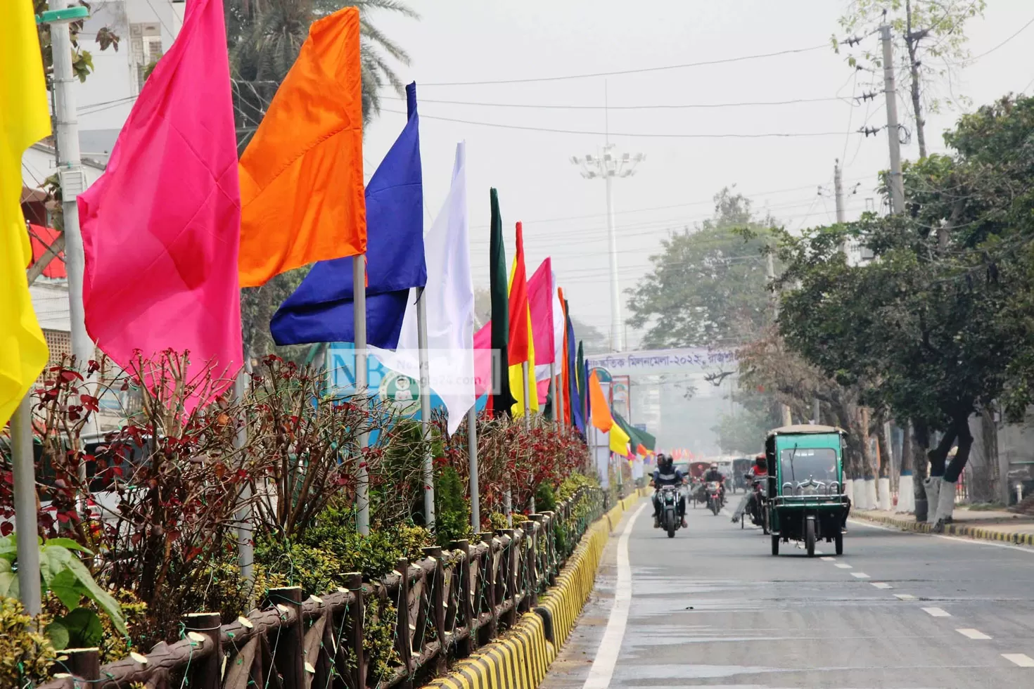 দুই দেশের মিলনমেলা ঘিরে রাজশাহীতে সাজ সাজ রব