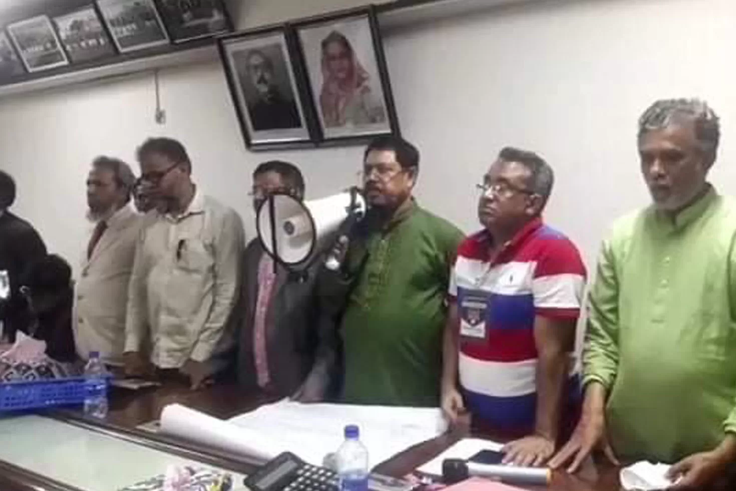 ঢাকা-আইনজীবী-সমিতিতে-আ-লীগপন্থিদের-বিশাল-জয়