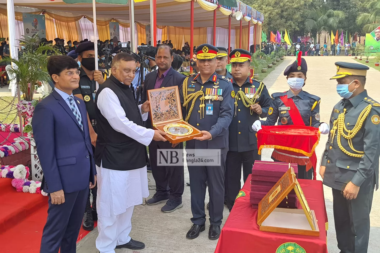 স্বরাষ্ট্রমন্ত্রী আসাদুজ্জামান খাঁন কামাল