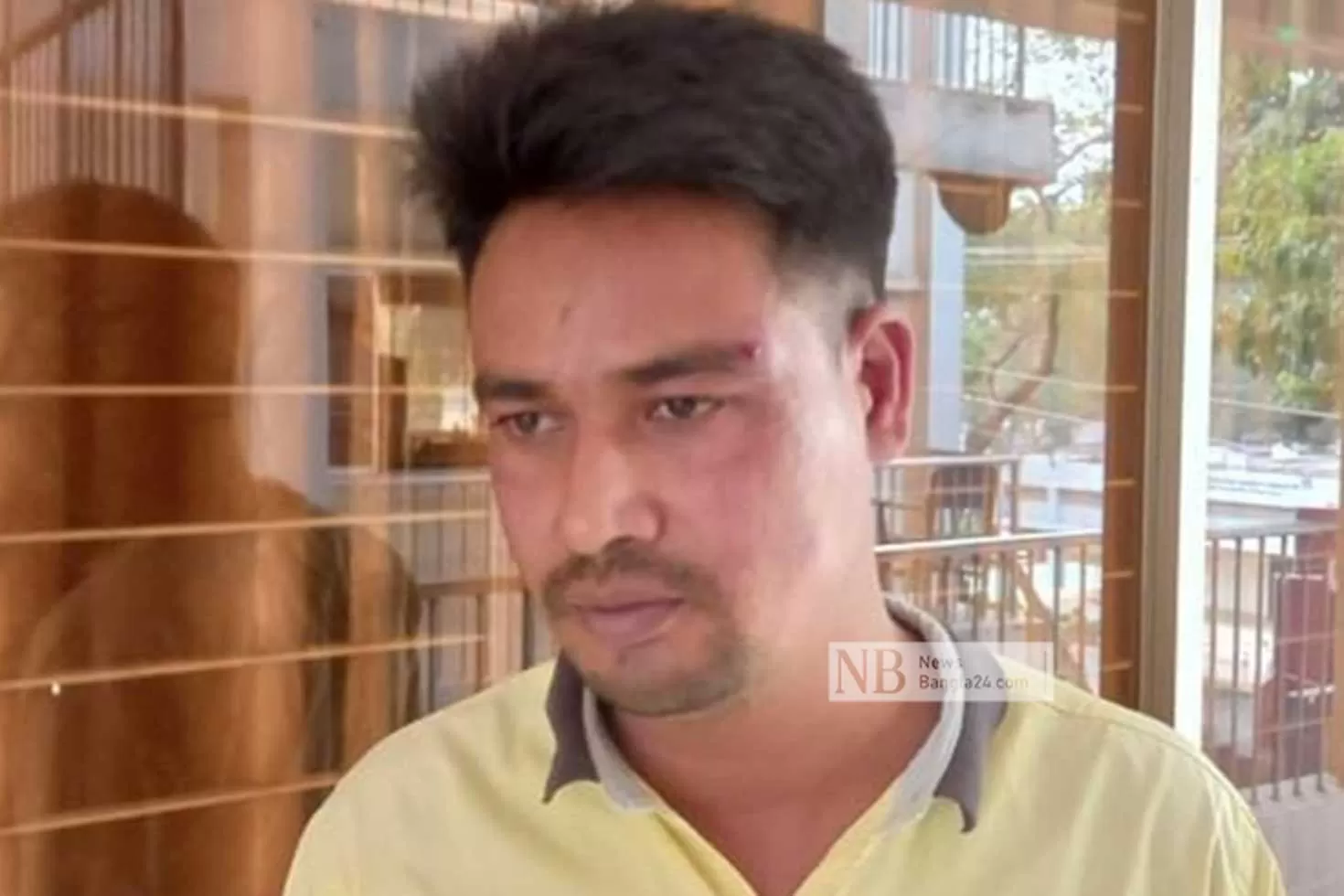 আইনশৃঙ্খলা সভায় সরকারি কর্মচারীকে ছাত্রলীগের ‘পিটুনি’