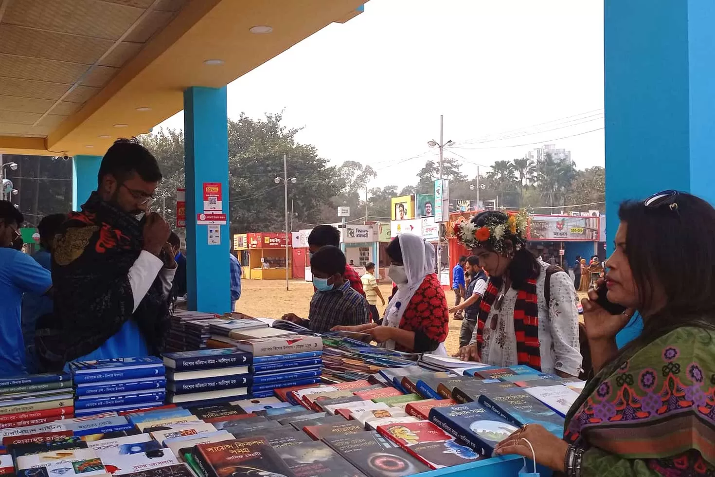 বইমেলায়-শিক্ষার্থীকে-জরিমানার-ভিডিও-সরানোর-নির্দেশ