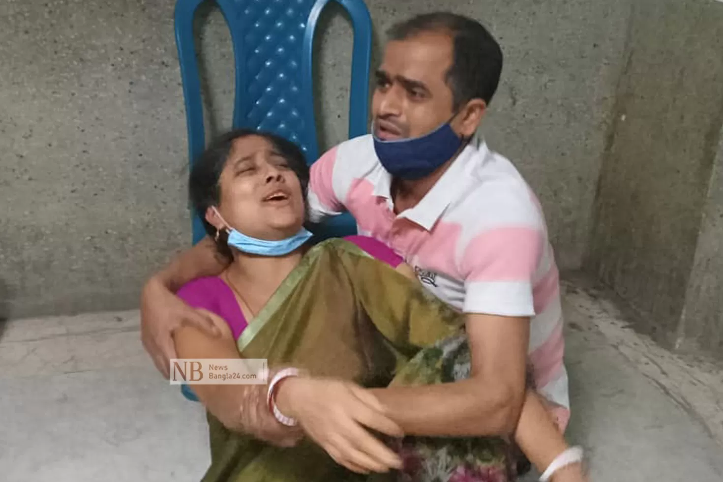 রিকশা-থেকে-ছিটকে-প্রাণ-গেল-শিশুর