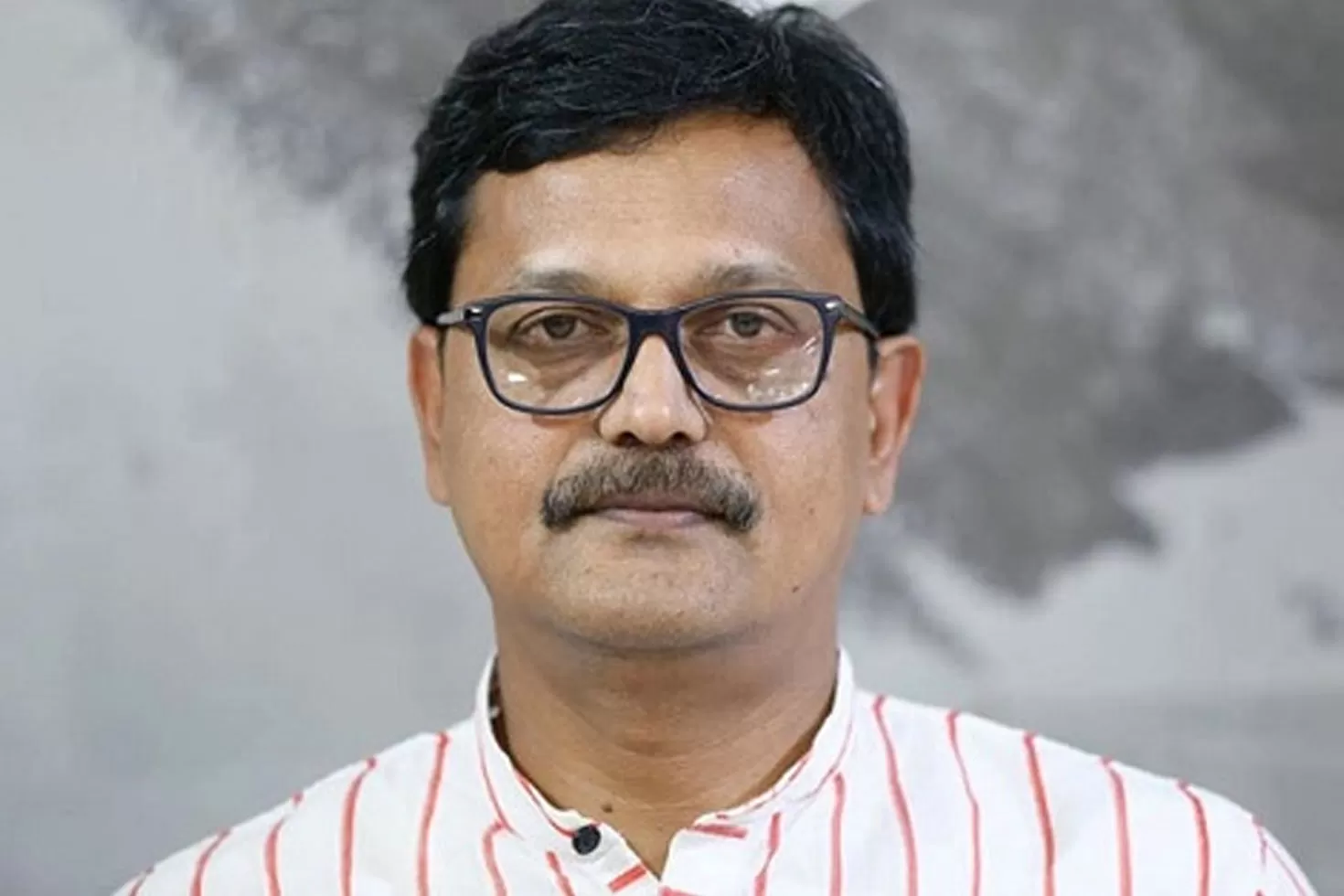 হাদিসুরের-মরদেহসহ-জীবিত-ক্রুদের-ফেরাতে-তৎপরতা-চলছে-নৌপ্রতিমন্ত্রী