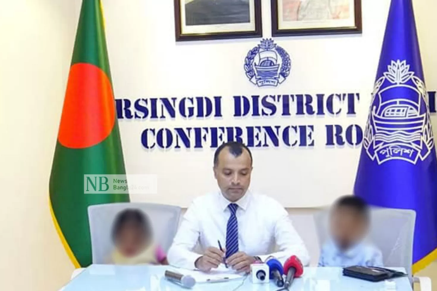 দুই-শিশুকে-মারধরের-ভিডিও-ভাইরাল-আটক-বাবা
