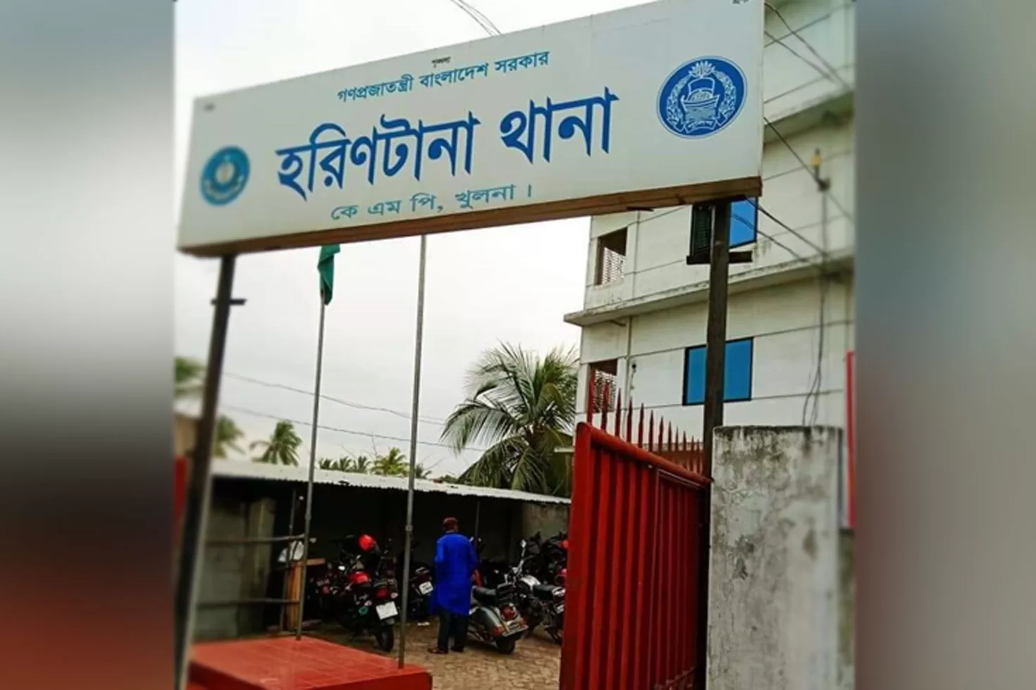 প্রকাশ্যে-মাথায়-পিস্তল-ঠেকিয়ে-গুলি-ব্যবসায়ী-নিহত