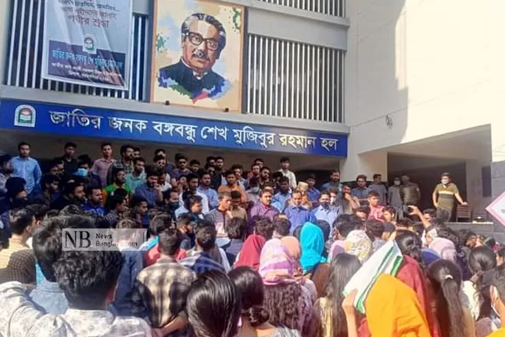 ছাত্রলীগ-না-করায়-মারধর-৪-জন-বহিষ্কার