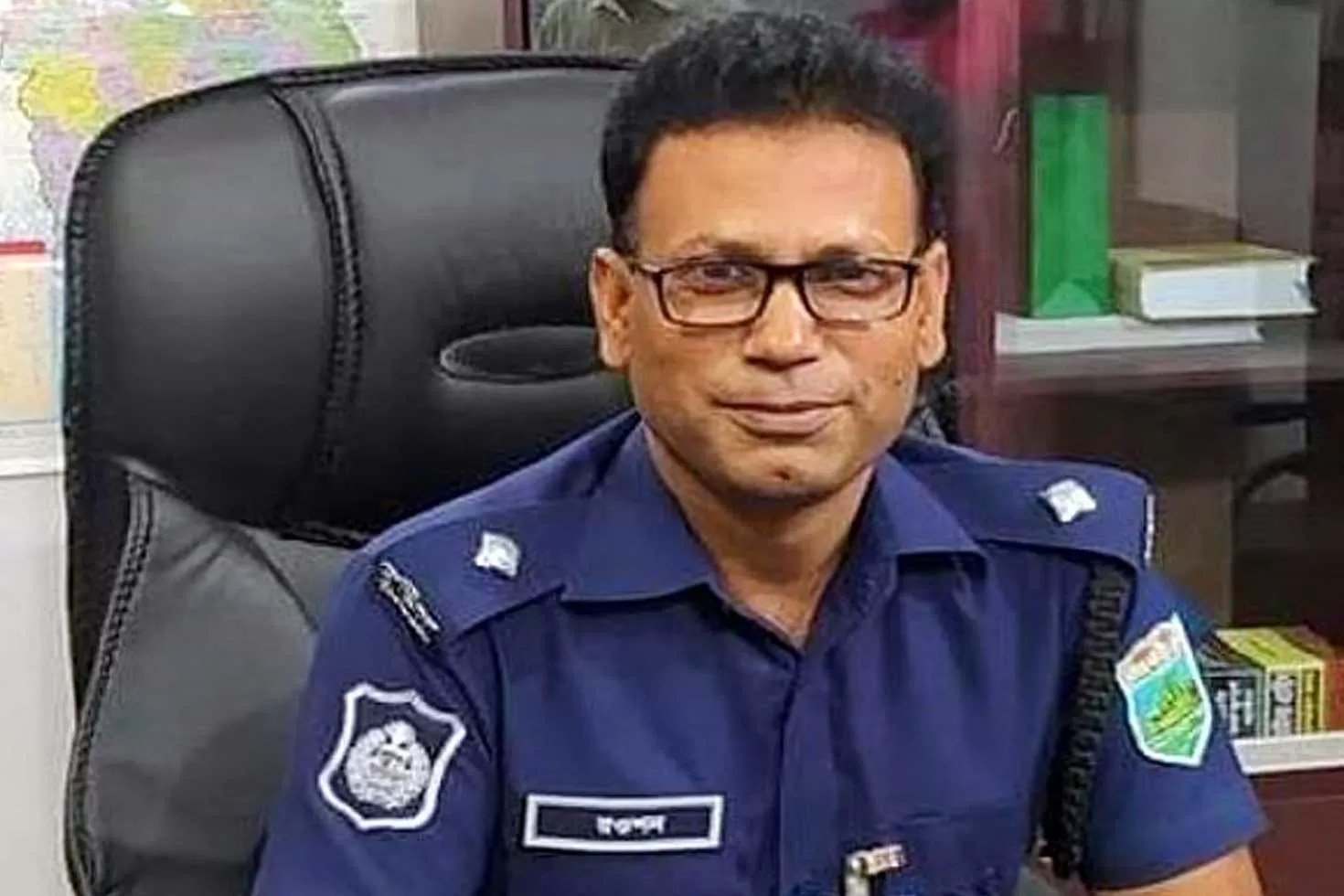 ওসিকে-এক-টাকা-জরিমানা