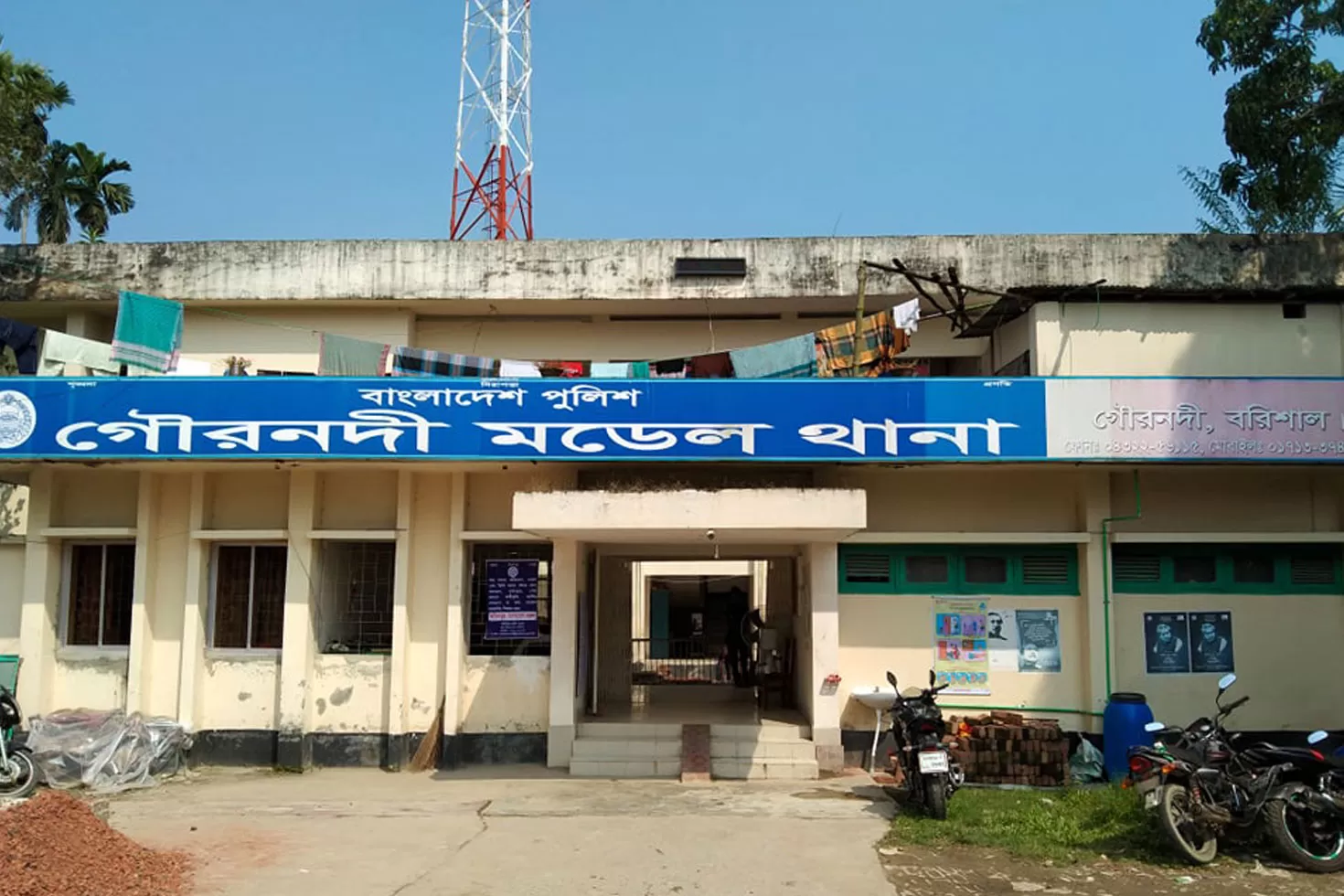 প্রেমিকার-বাড়ি-থেকে-পালাতে-গিয়ে-কিশোরের-মৃত্যু