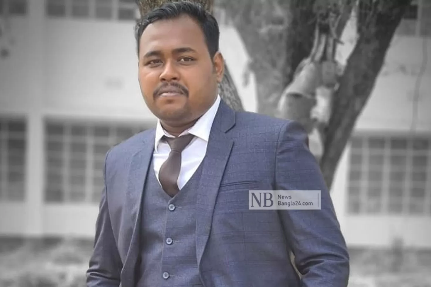 ছাত্রলীগকর্মীদের কাছে ‘চাঁদা তুলে’ ব্যানার