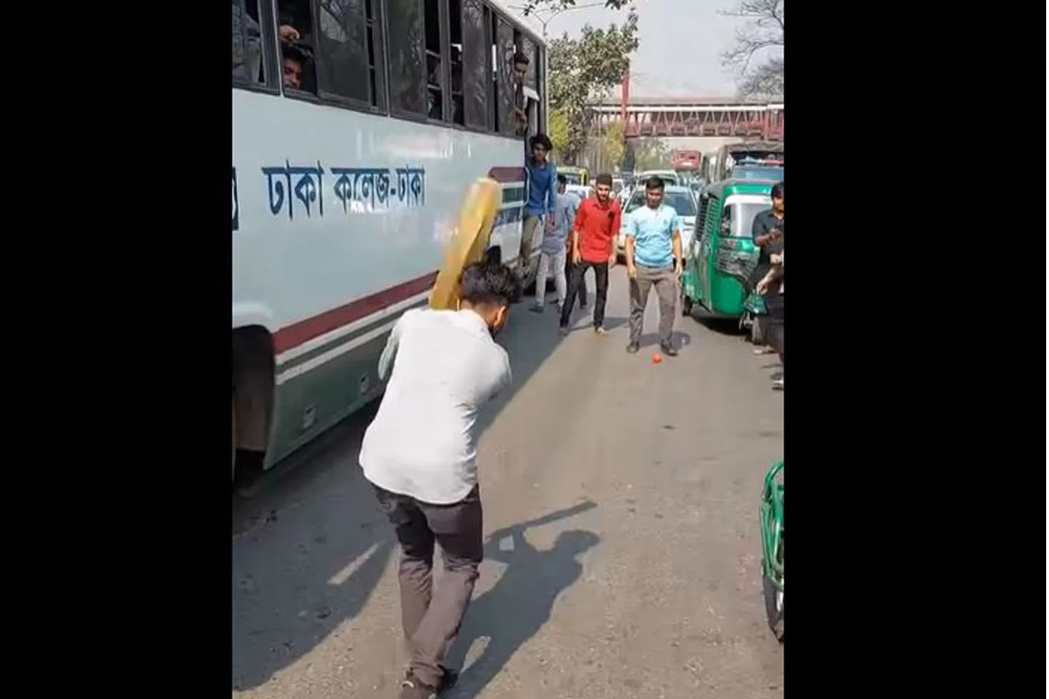ইএসপিএন-এ ঢাকা কলেজের ‘জ্যাম’ ক্রিকেট!