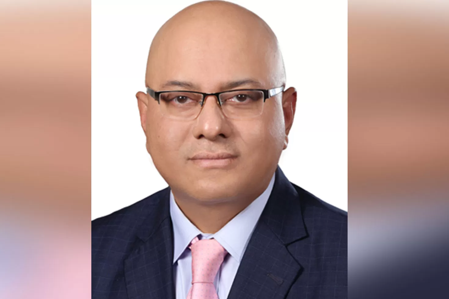 পদ্মা ব্যাংকের নতুন এমডি তারেক রিয়াজ খান