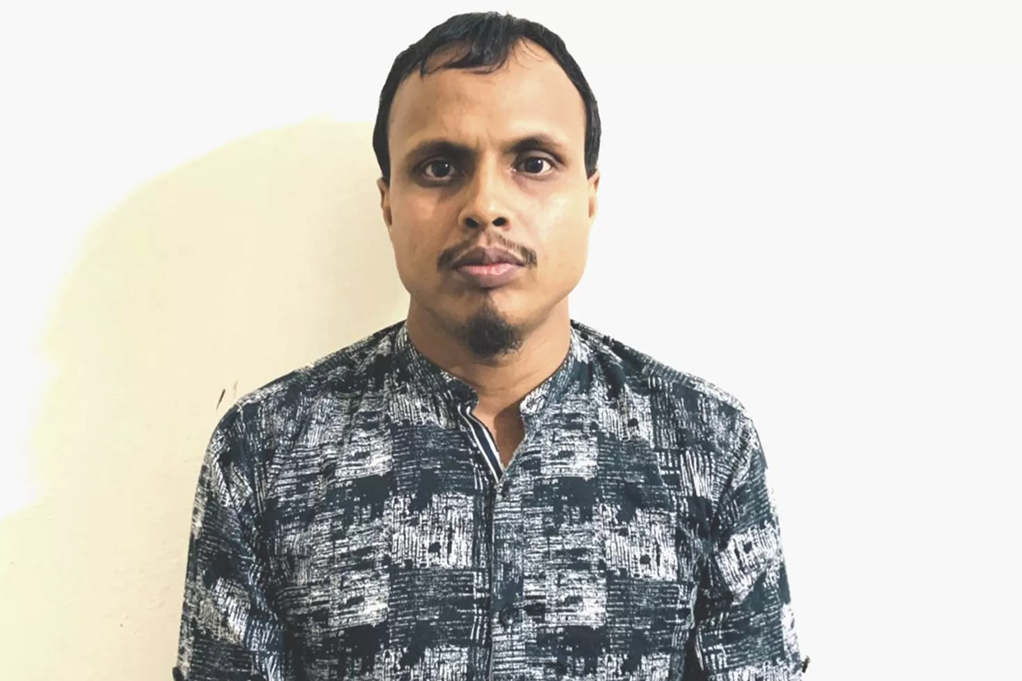 হুজিবির সাজাপ্রাপ্ত সংগঠক গ্রেপ্তার