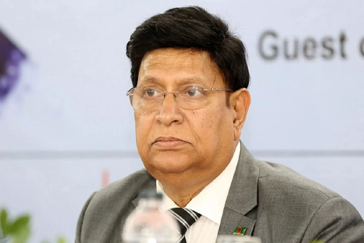 বিমানে-জ্ঞান-হারালেন-পররাষ্ট্রমন্ত্রী
