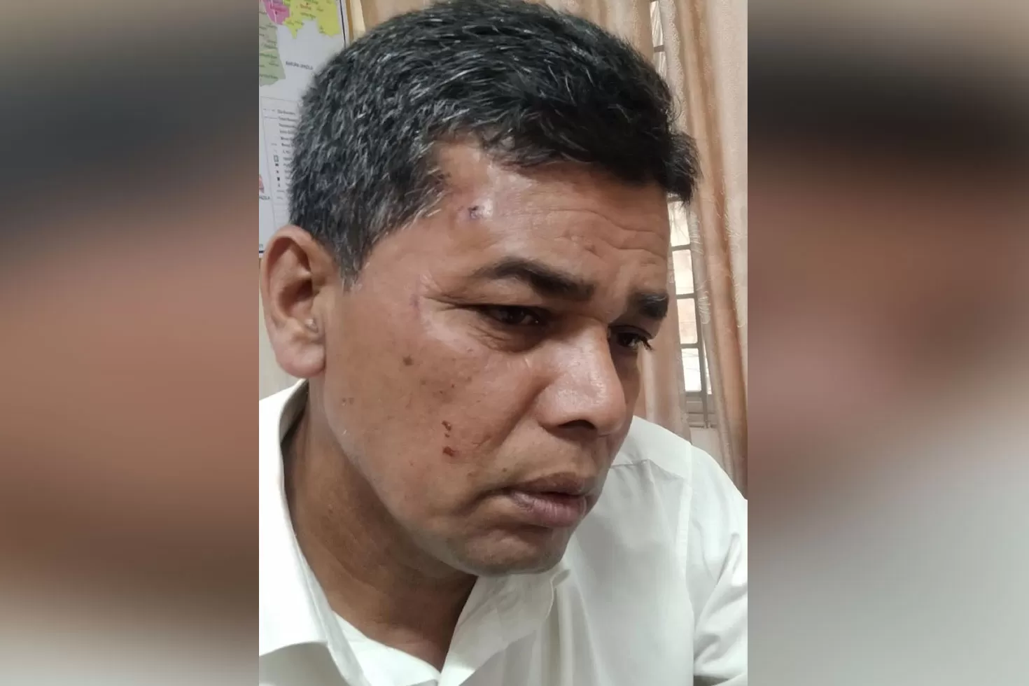 অধ্যক্ষকে-মারধরের-ঘটনায়-৩-ছাত্রলীগ-নেতা-আটক