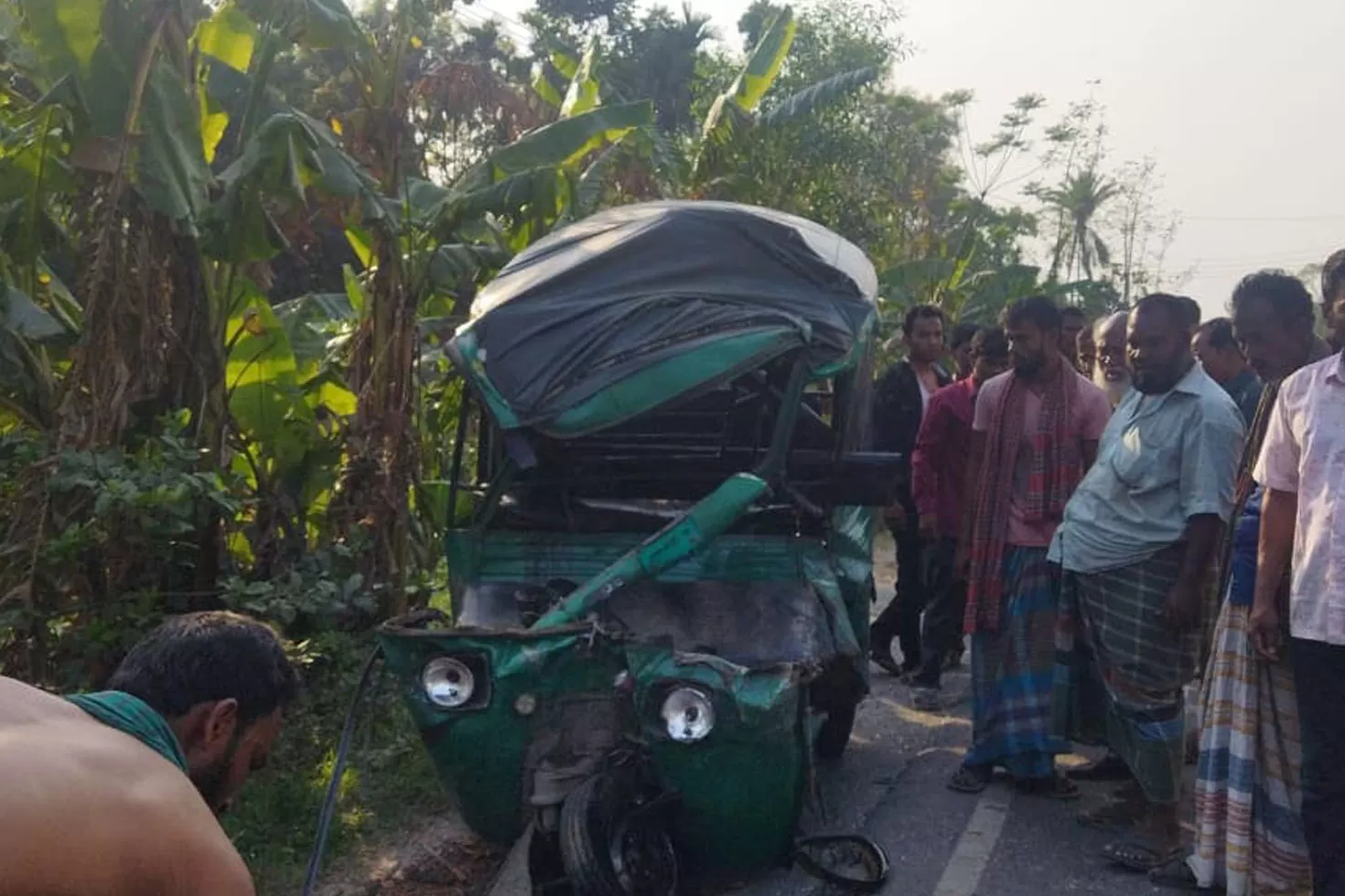 ট্রাকচাপায়-প্রাণ-গেল-তিনজনের