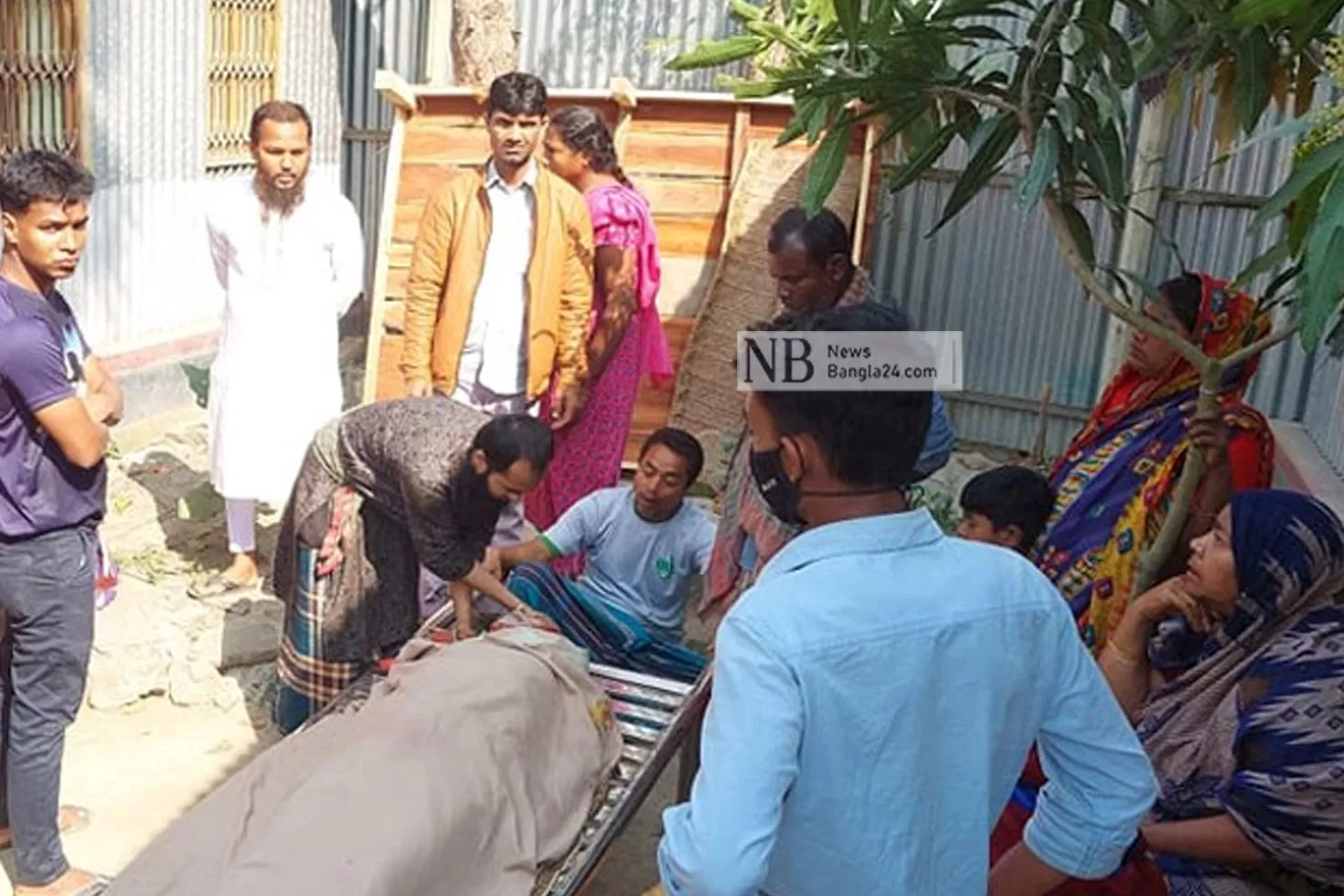 অটোর-ধাক্কায়-বিআইডব্লিউটিএর-সাবেক-কর্মচারী-নিহত