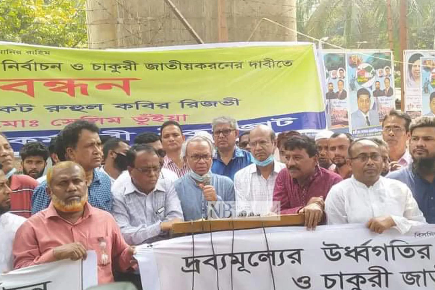 বিদ্যুৎ-দিয়েছেন-কিন্তু-মানুষের-চোখে-অন্ধকার-রিজভী