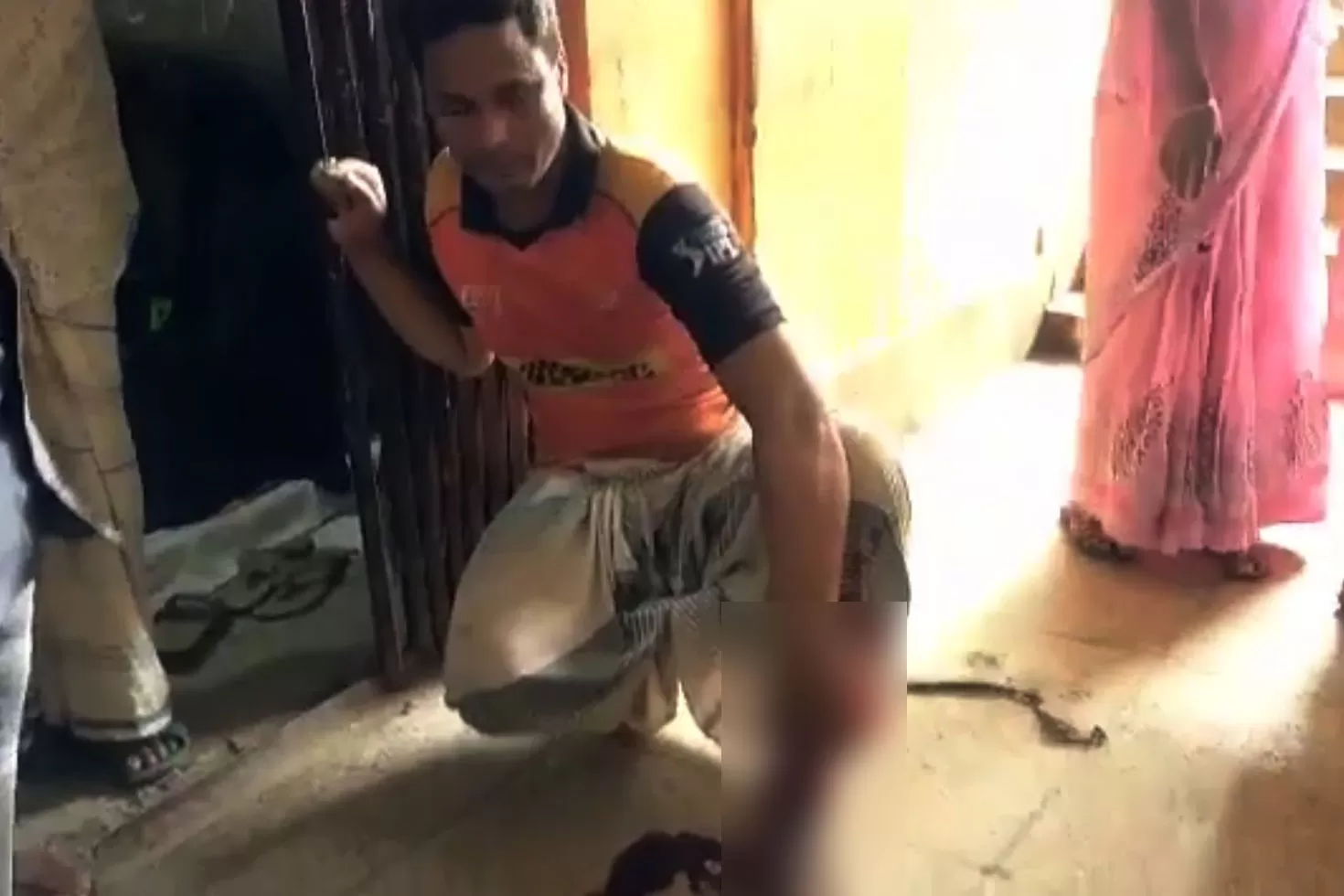 ভাত-চাওয়ায়-হাসপাতালে-রোগীকে-মারধরের-অভিযোগ