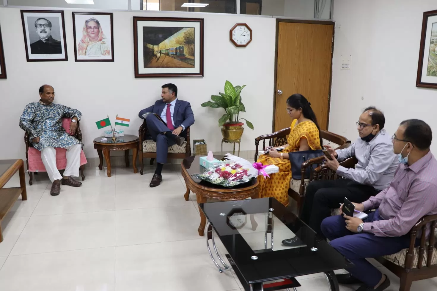 ট্যুরিস্ট-ভিসা-চালু-হলেই-বাংলাদেশ-ভারত-ট্রেন