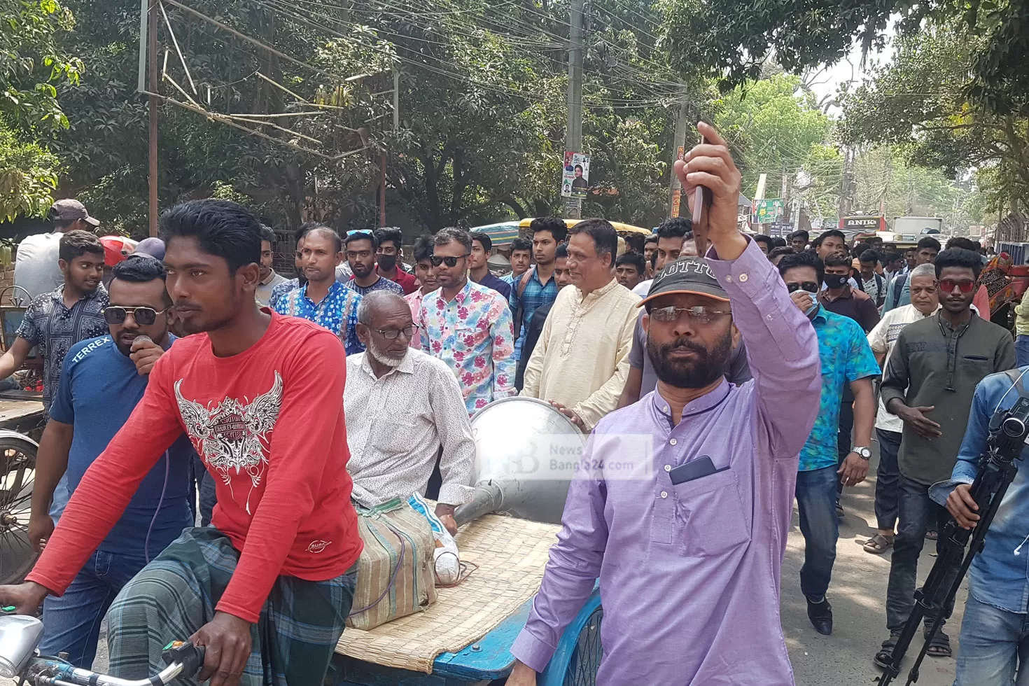 জামায়াত-নেতার-মৃত্যুদণ্ড-সাতক্ষীরায়-আনন্দ-মিছিল