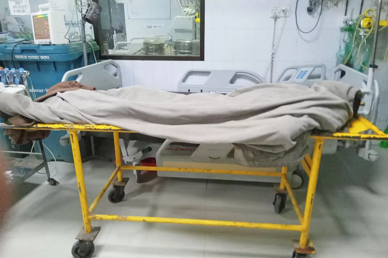 ভবনের-৬-তলা-থেকে-পড়ে-নির্মাণশ্রমিকের-মৃত্যু