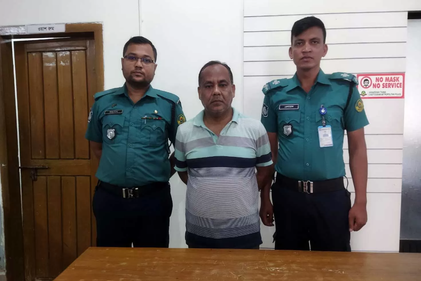 ৮-মামলার-সাজাপ্রাপ্ত-আসামি-৭-বছর-পর-গ্রেপ্তার