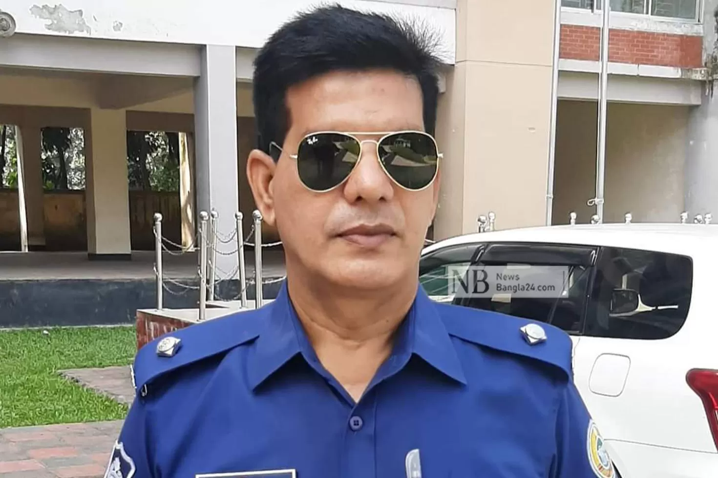 ৯৯৯-এ ফোন দিলে টাকা ফেরত দেন ওসি, ফের ‘চাঁদা দাবি’