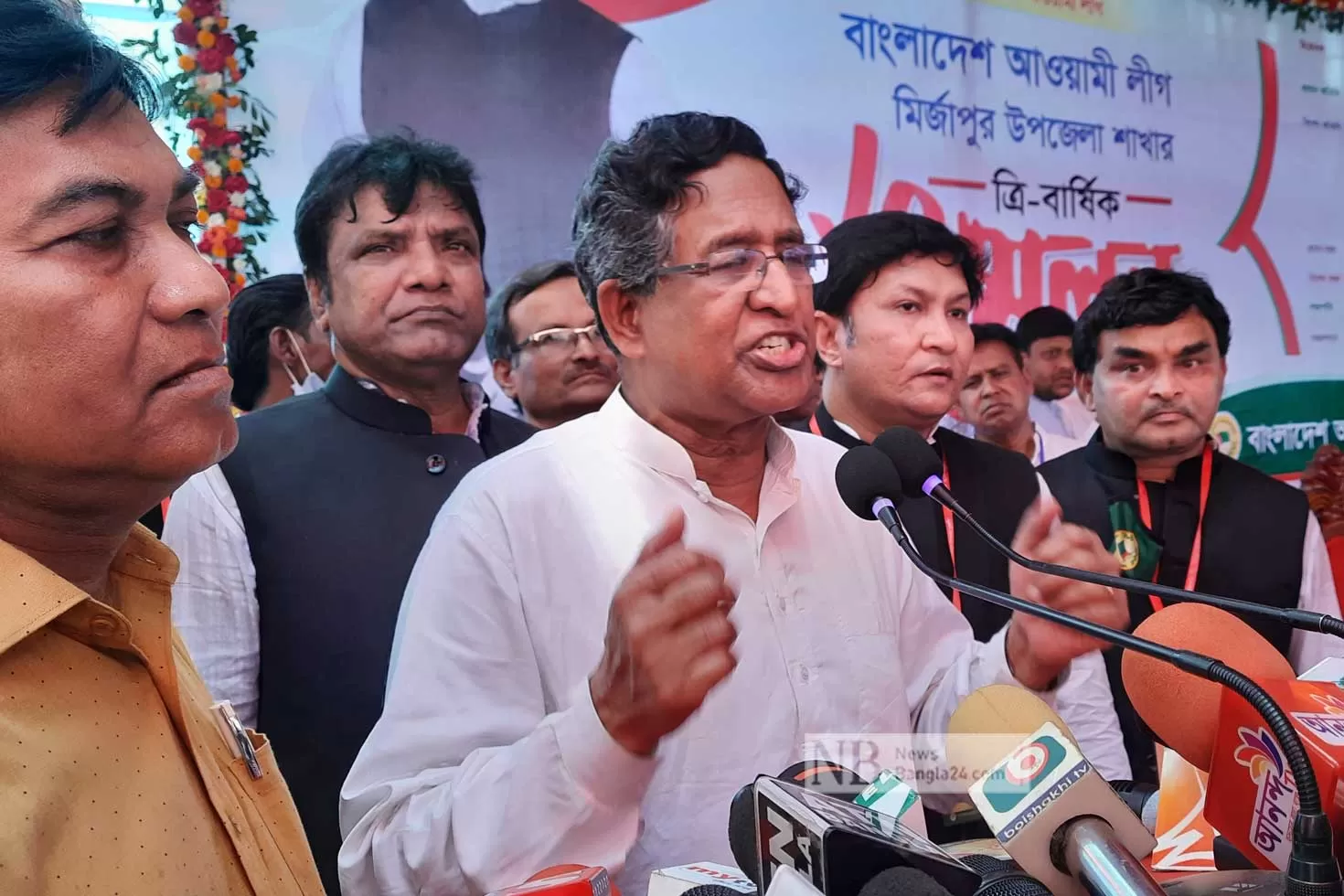 দেশবিরোধীদের-নিয়ে-হবে-বিএনপির-জাতীয়-সরকার-কৃষিমন্ত্রী