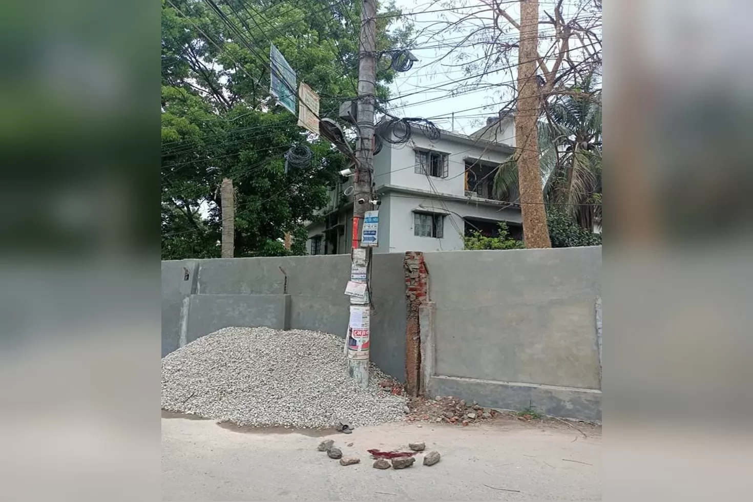 বিদ্যুৎস্পৃষ্টে-প্রাণ-হারালেন-লাইনম্যান