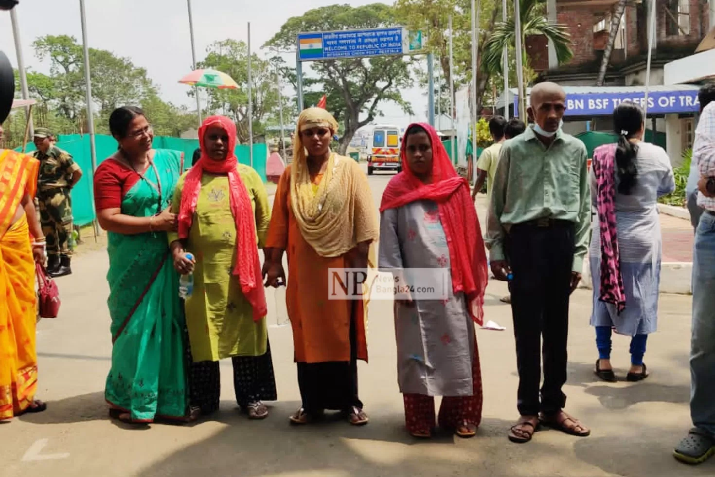 ভারত থেকে ফিরলেন মানসিক ভারসাম্যহীন ৫ বাংলাদেশি