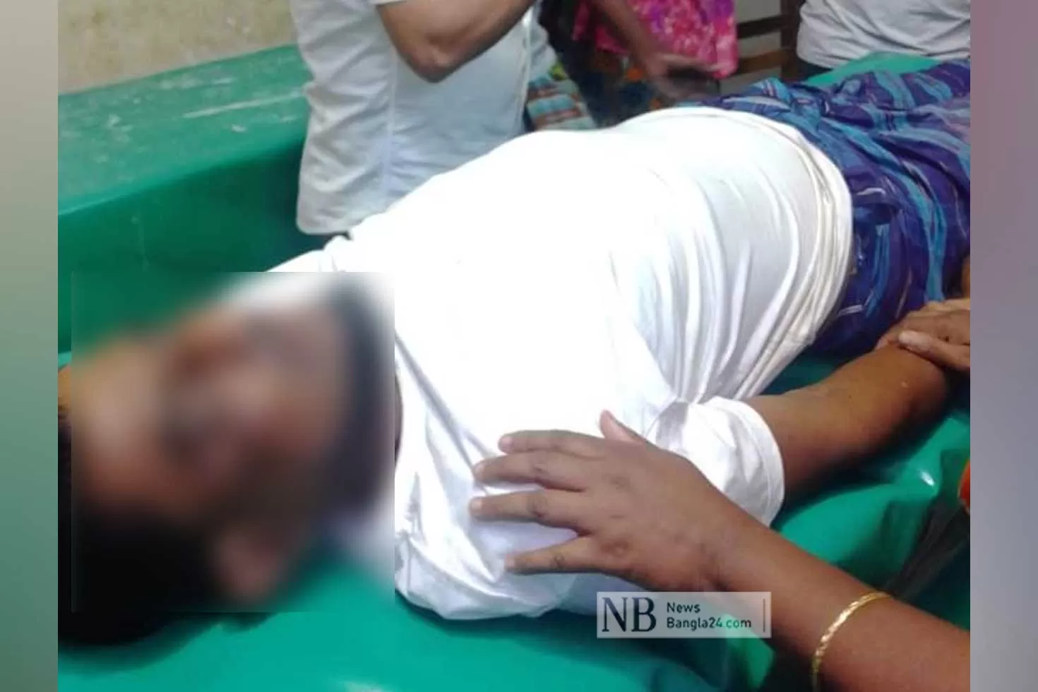 ‘পাওনা টাকা চাওয়ায়’ দোকানিকে পিটিয়ে হত্যার অভিযোগ