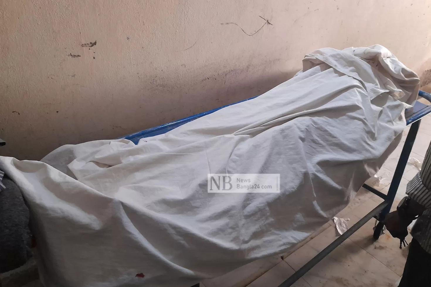 মোটরসাইকেলে-দুর্বৃত্তের-হামলায়-আরেক-যুবকের-মৃত্যু