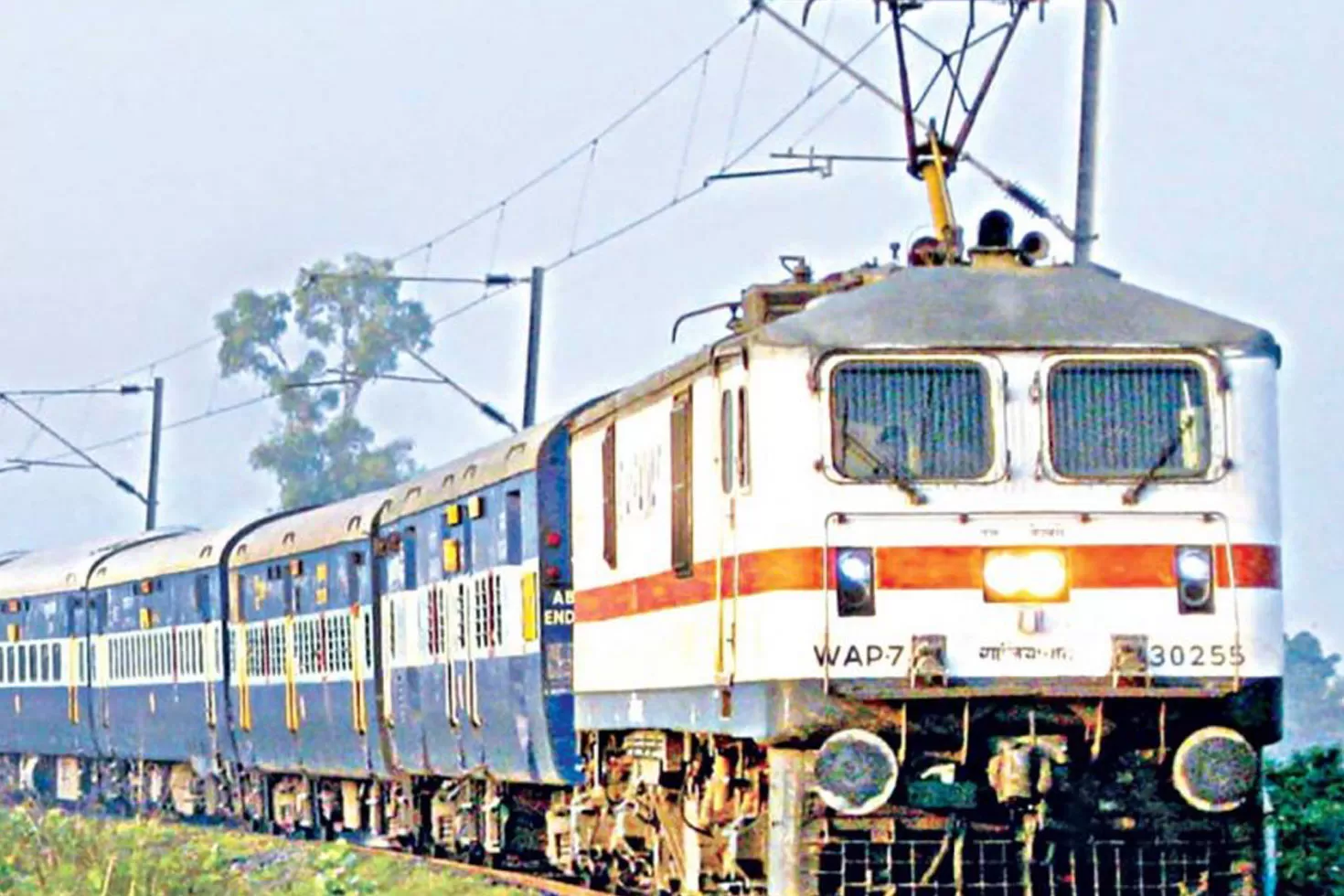 ঢাকা-চট্টগ্রামে বৈদ্যুতিক ট্রেন চালু করতে চায় স্পেন