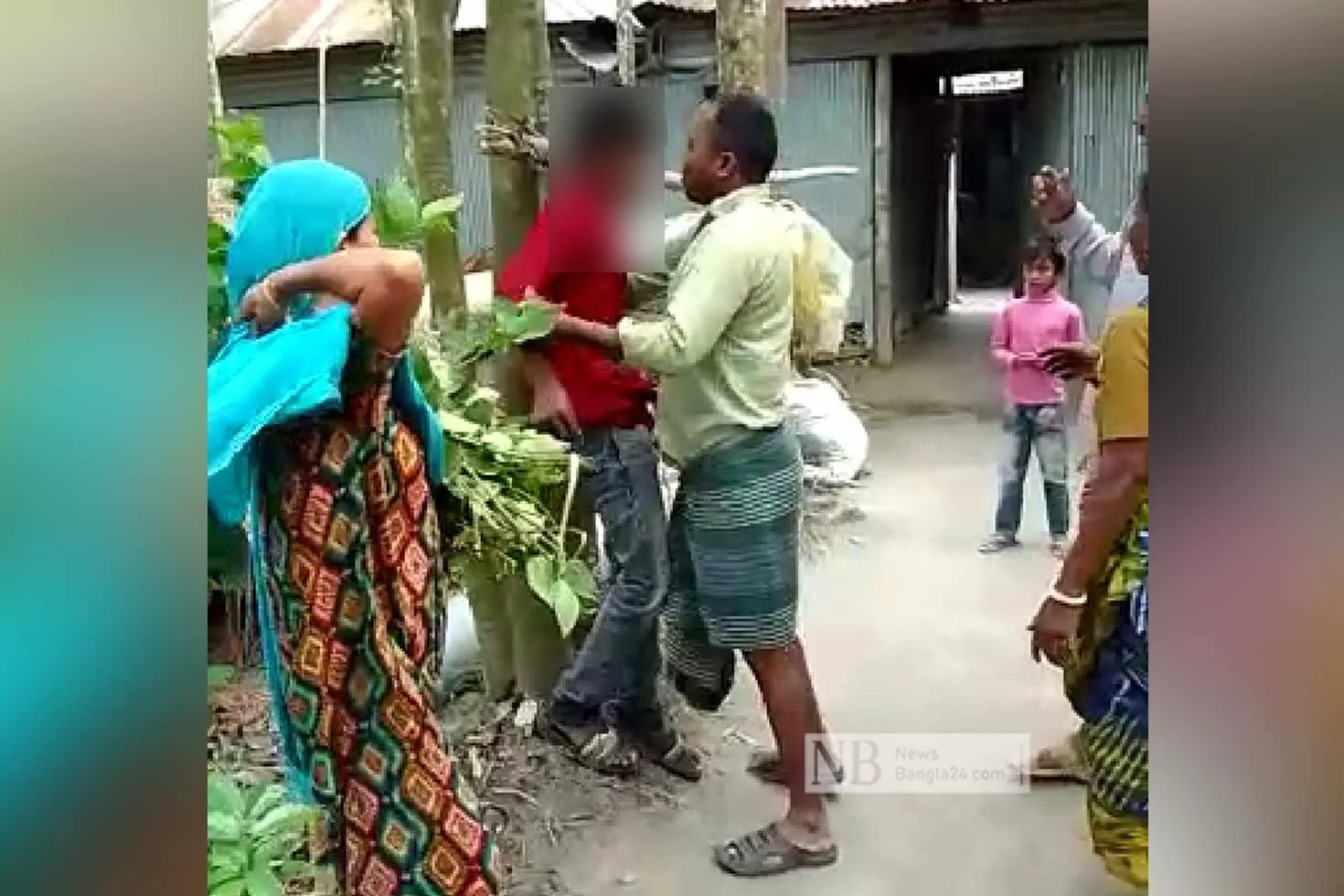 সুপারি-চুরির-অভিযোগে-শিশুকে-নির্যাতন-গ্রেপ্তার-১