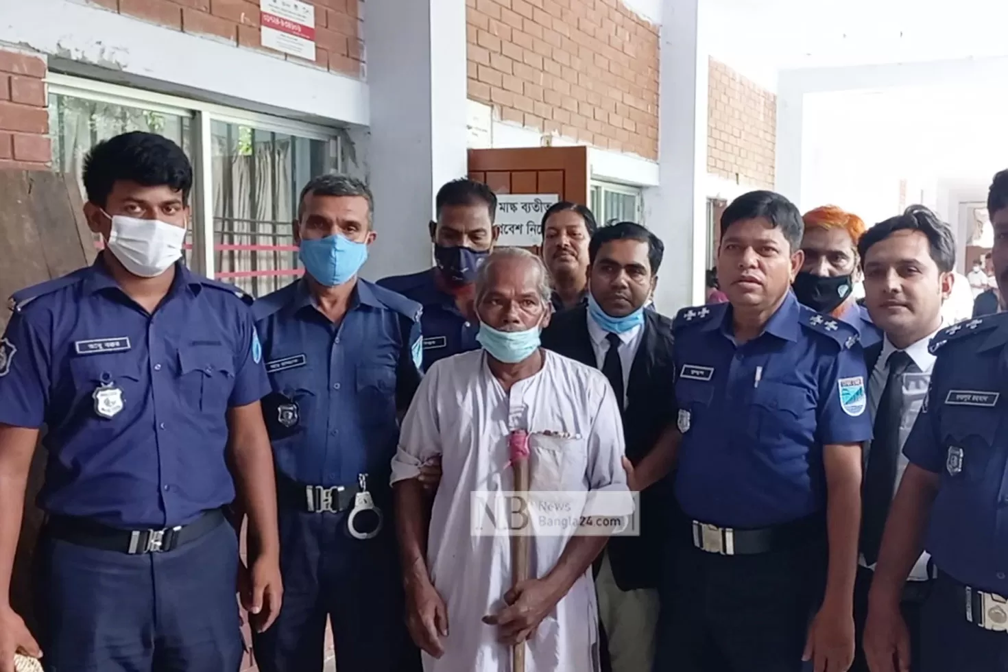 কাঠমিস্ত্রি হত্যায় একজনের যাবজ্জীবন 