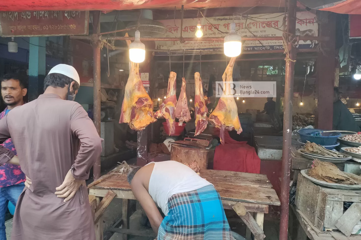 মেয়রের আশ্বাসে মাংস বিক্রি শুরু