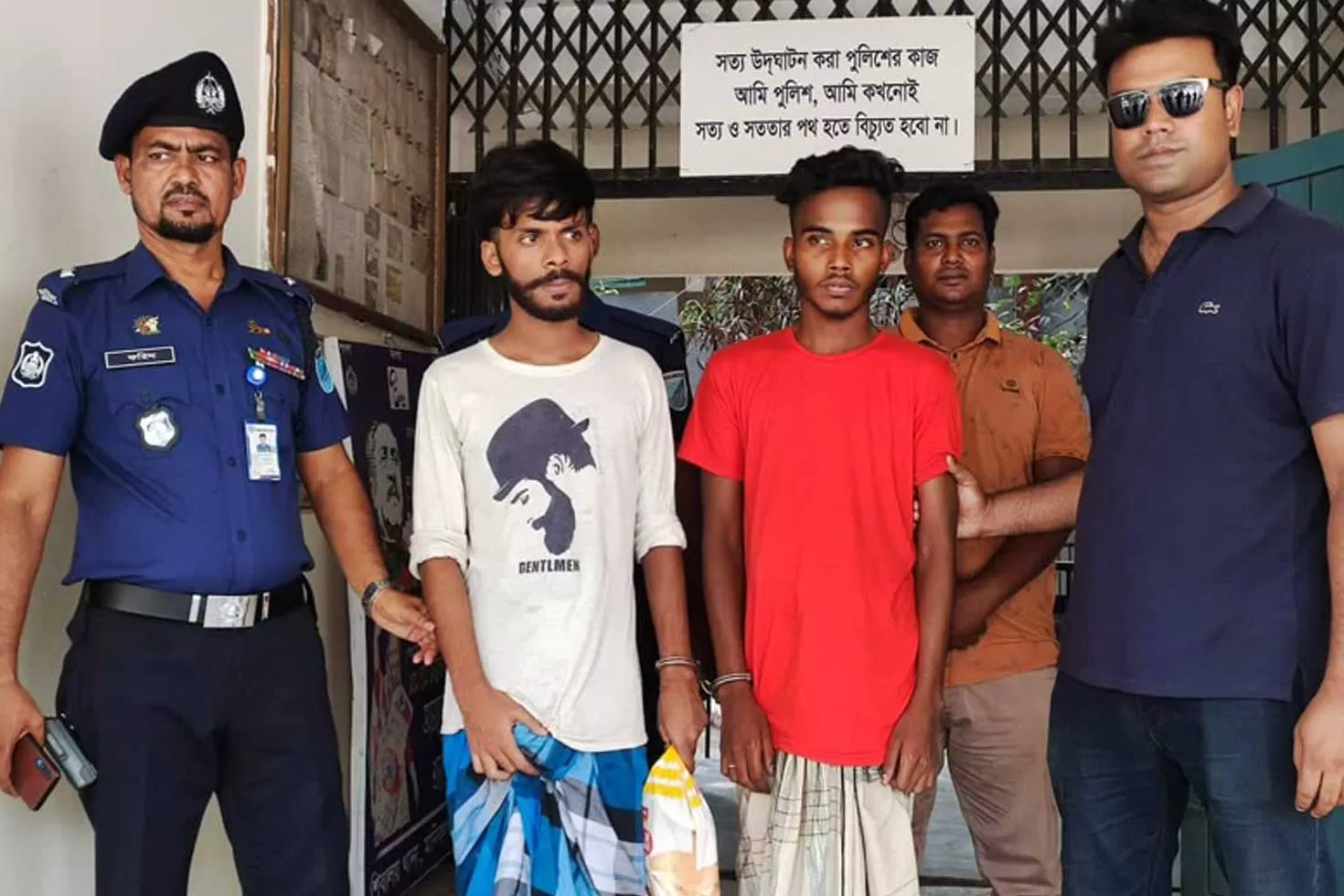 স্কুলছাত্রীকে-তুলে-নিয়ে-ধর্ষণ-মামলায়-গ্রেপ্তার-দুই
