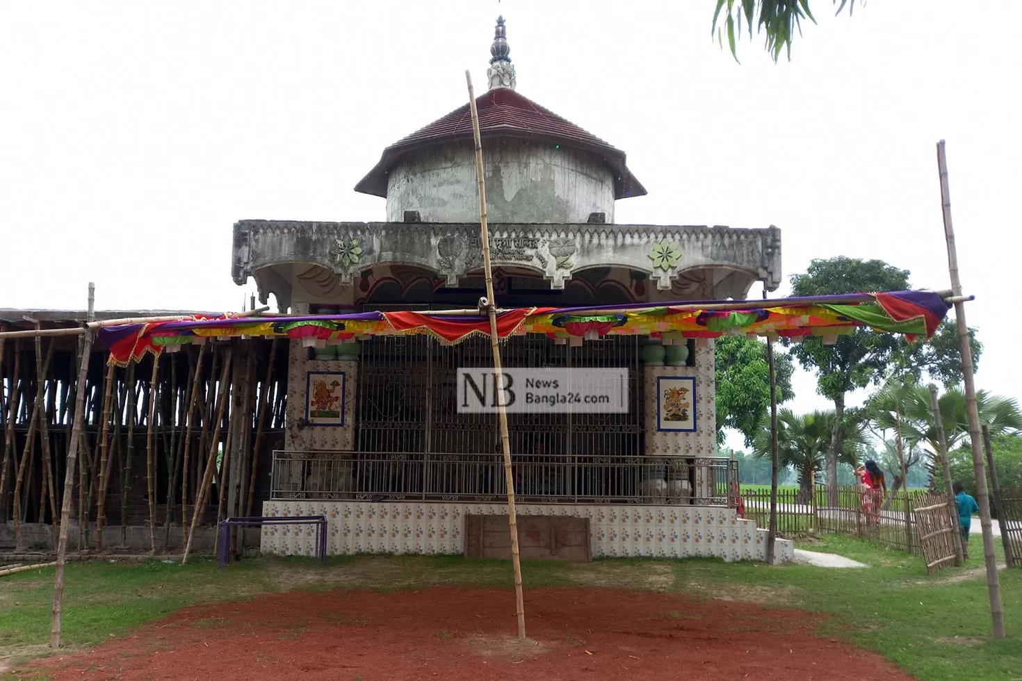 দুই বছর পর দিনাজপুরে আবার চরক পূজা