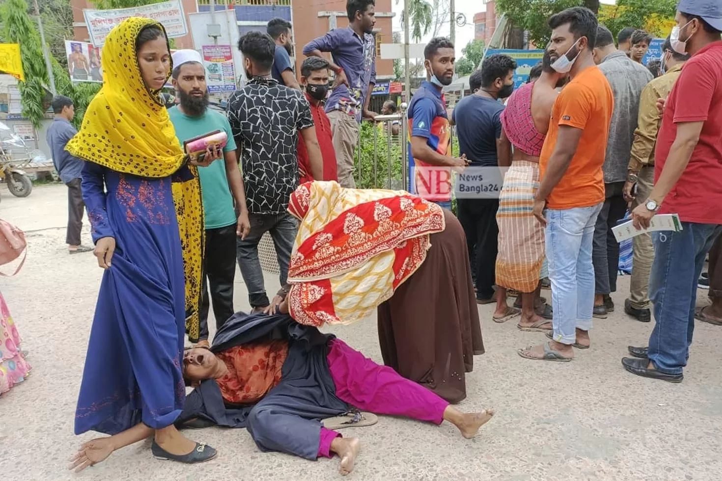 প্রকাশ্যে ছুরিকাঘাতে কাউন্সিলরপুত্র খুন